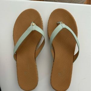 tommy bahama flip flops